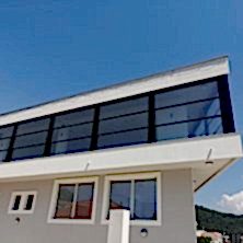 Montenegro'da Yapılan Giyotin Cam Sistemi