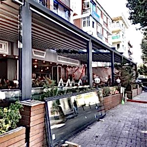 Bakırköy/İncirli Dilek Pastanesi Giyotin Cam Projesi