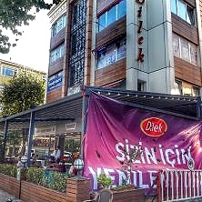 Bakırköy / İncirli Dilek Patisserie Guillotine Glass Project